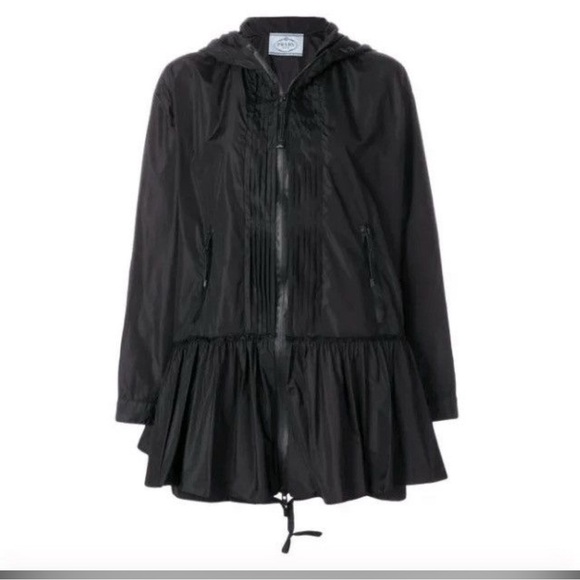 ❌sold❌Authentic prada rain jacket - Picture 1 of 10